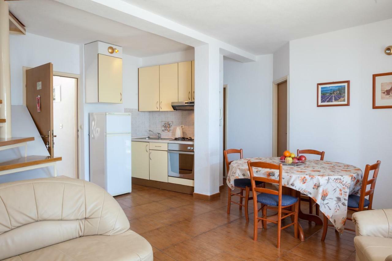 Ferienwohnung Penthouse Podgora Exterior foto